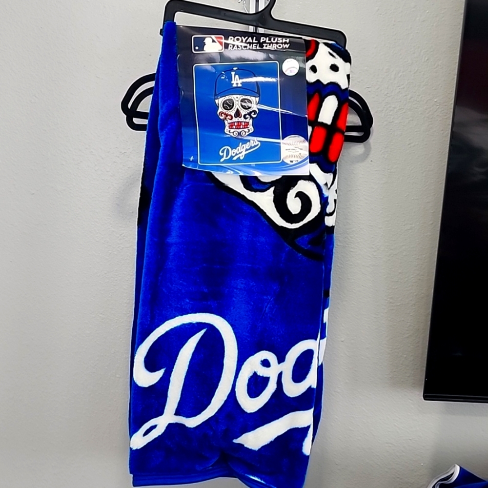 Royal plush Raschel throw Los Angeles Dodgers blanket